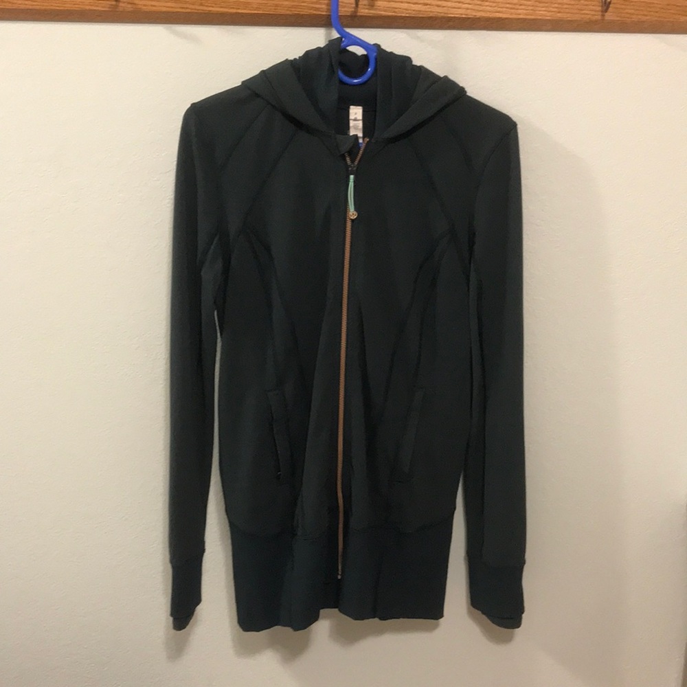 Lululemon athletics define green jacket size 8